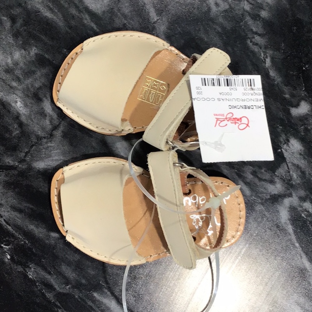 Adorable baby sandals!